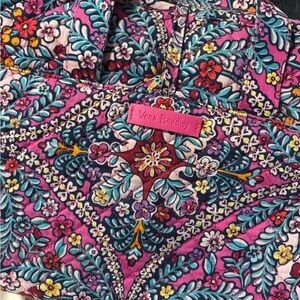 Vera Bradley Grand Hanging Floral Quilted Organizer